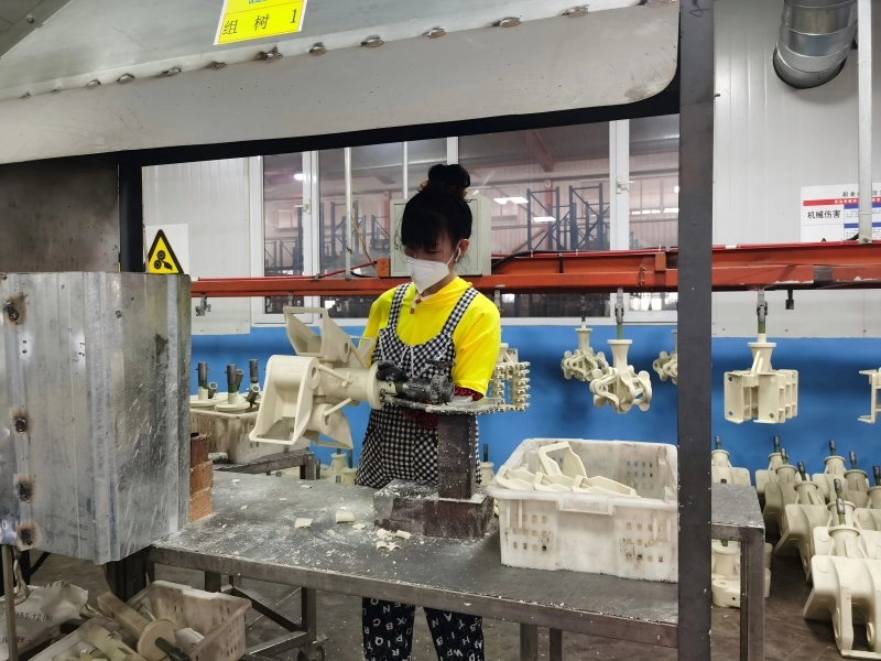 Investment casting process showing precision metal parts