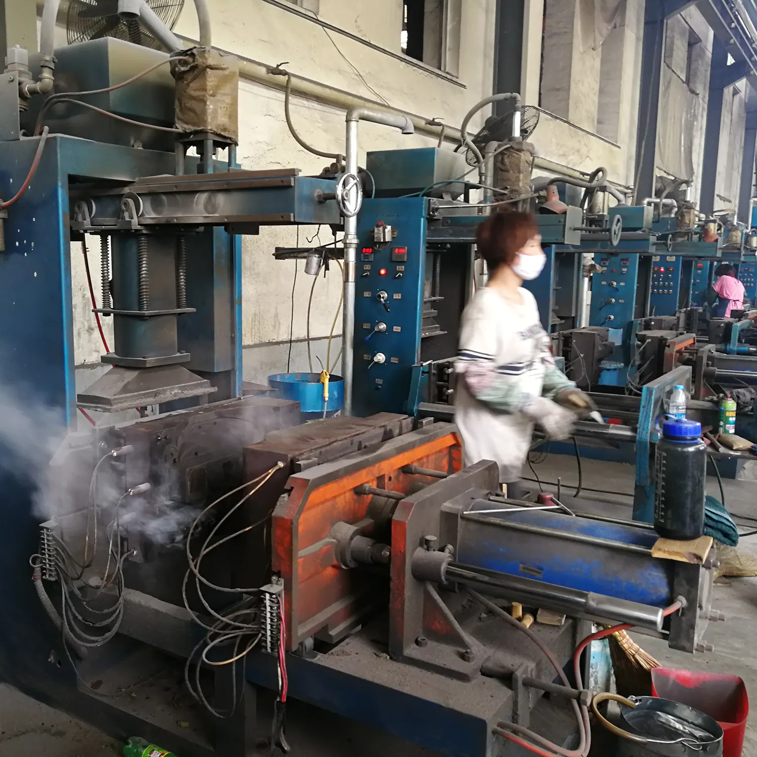 Core making station
